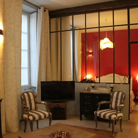 Le Loisy Apartment *
